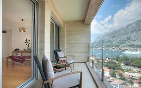 Aria Apartments